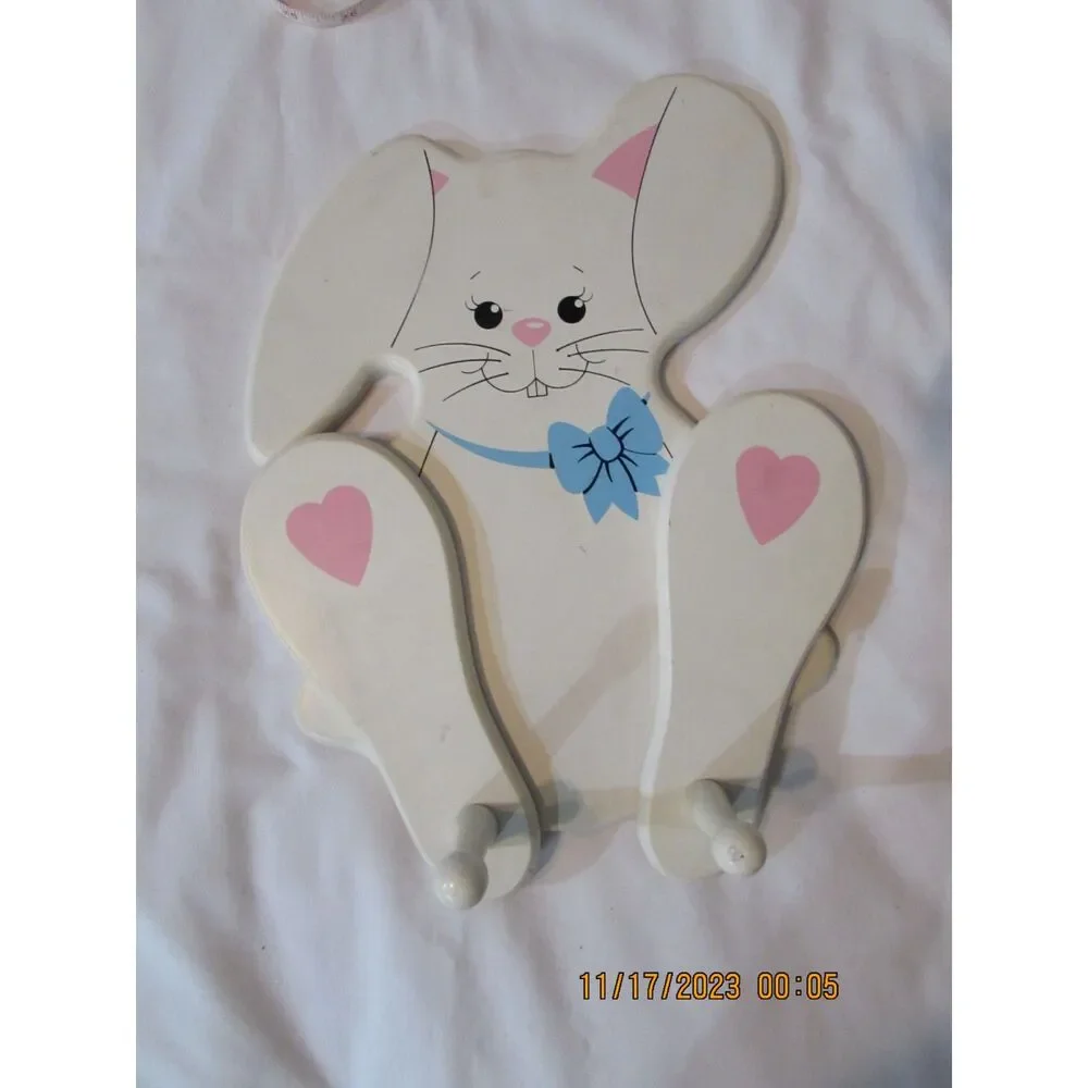 Vintage Woodenworks bunny rabbit wall plaque nursery Taiwan Century Originals
